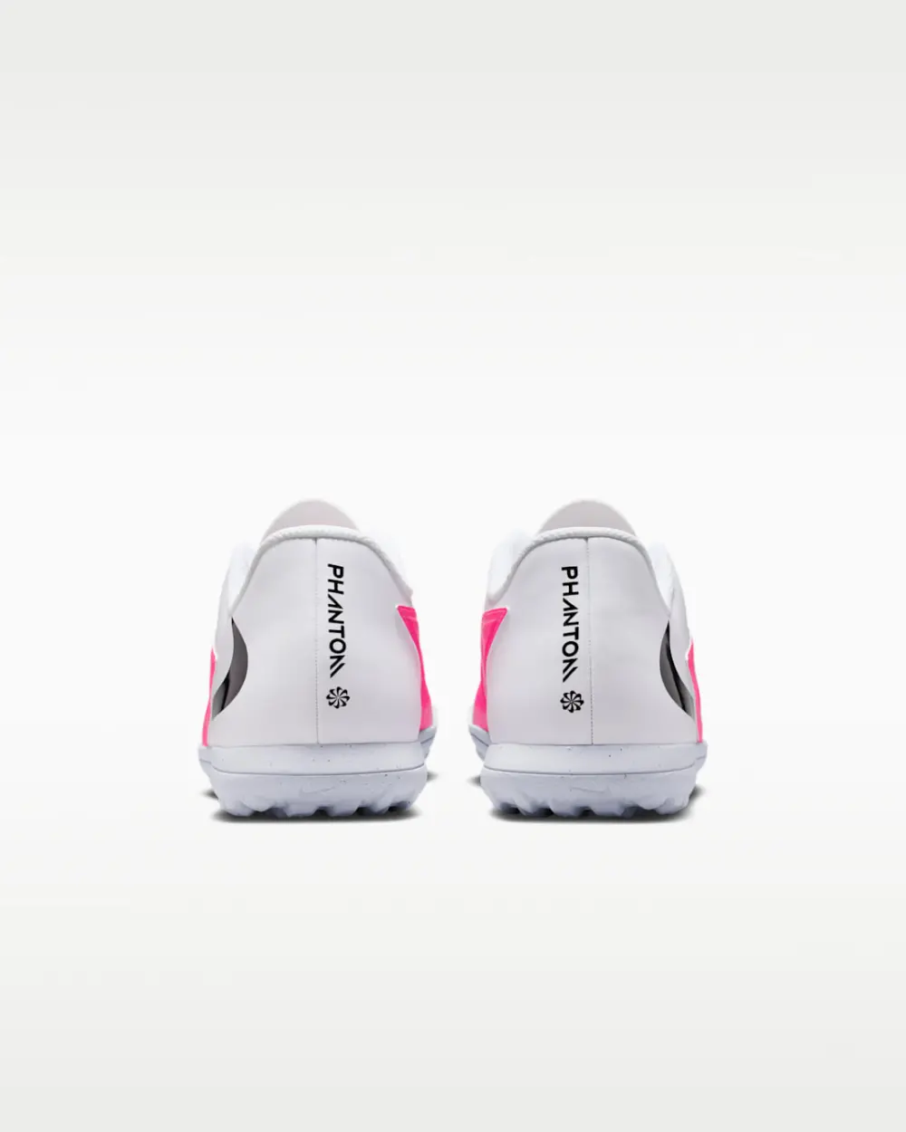 Alternative view of Giày Nike Phantom 6 Low Club 'Multi-Colour' IQ8125-900