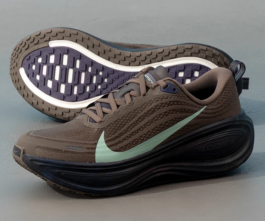 Alternative view of Giày Nike Vomero Plus 'Ironstone' IR7550-030