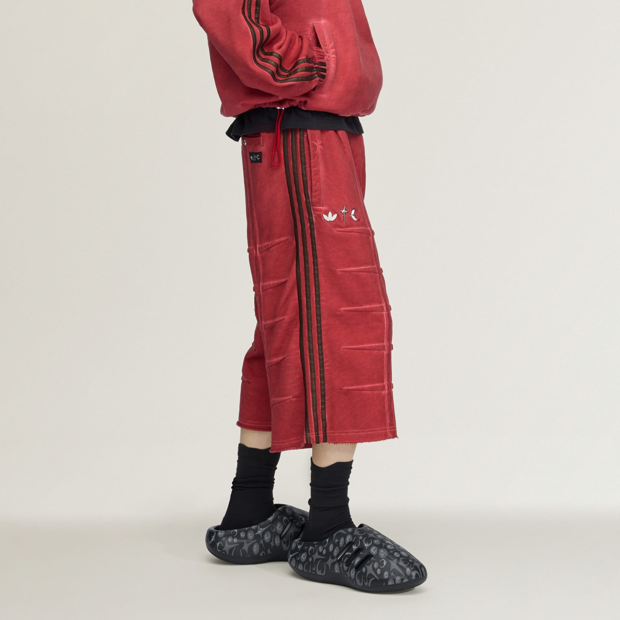 Quần Adidas THUG CLUB SWEAT JORT 'Power Red' KF6911 - Ảnh 3