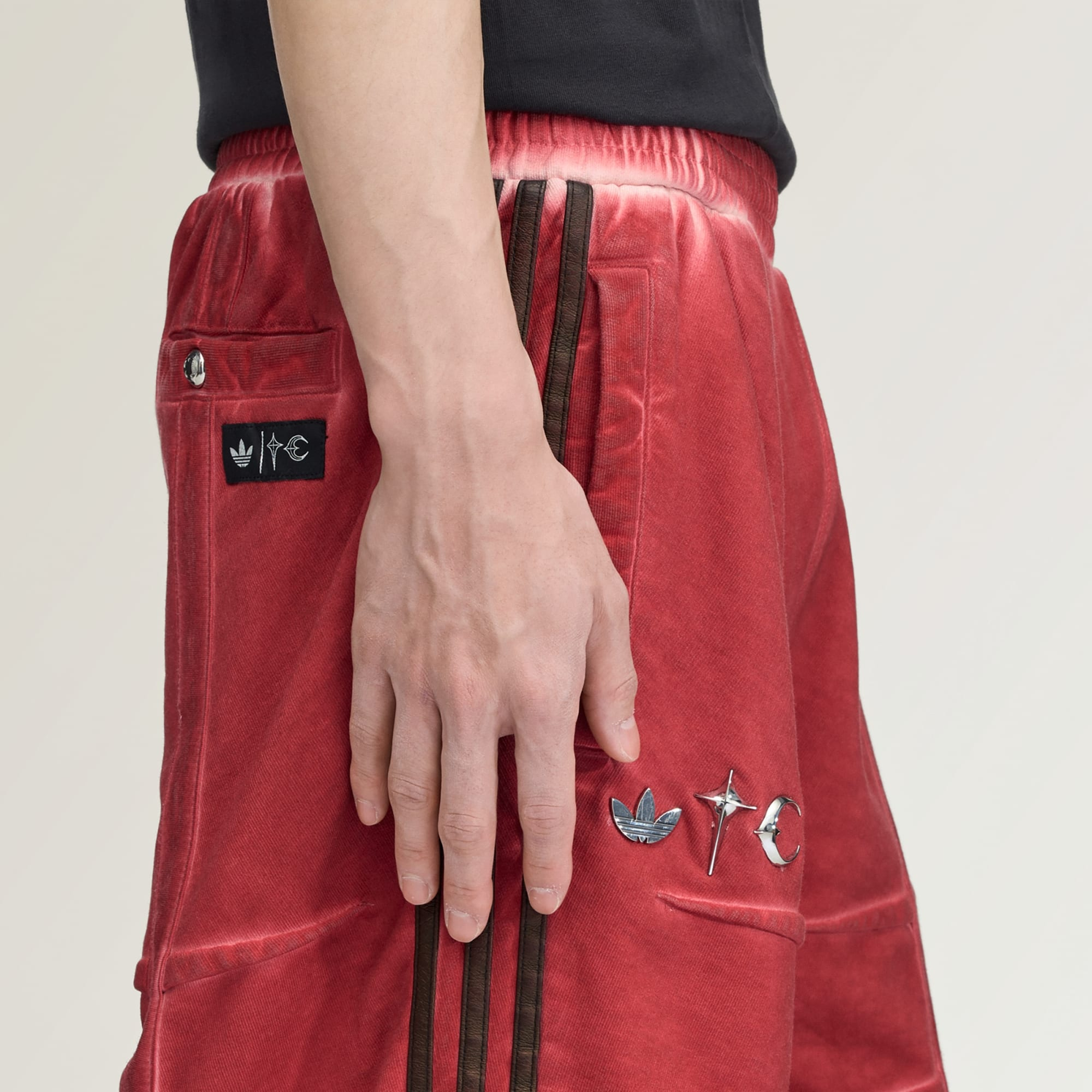 Quần Adidas THUG CLUB SWEAT JORT 'Power Red' KF6911 - Ảnh 4