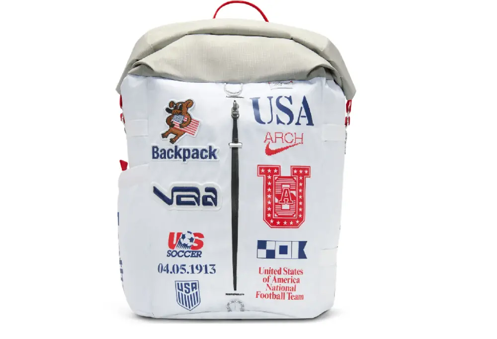 Balo Nike USA x VAA Aysén IO9457-100