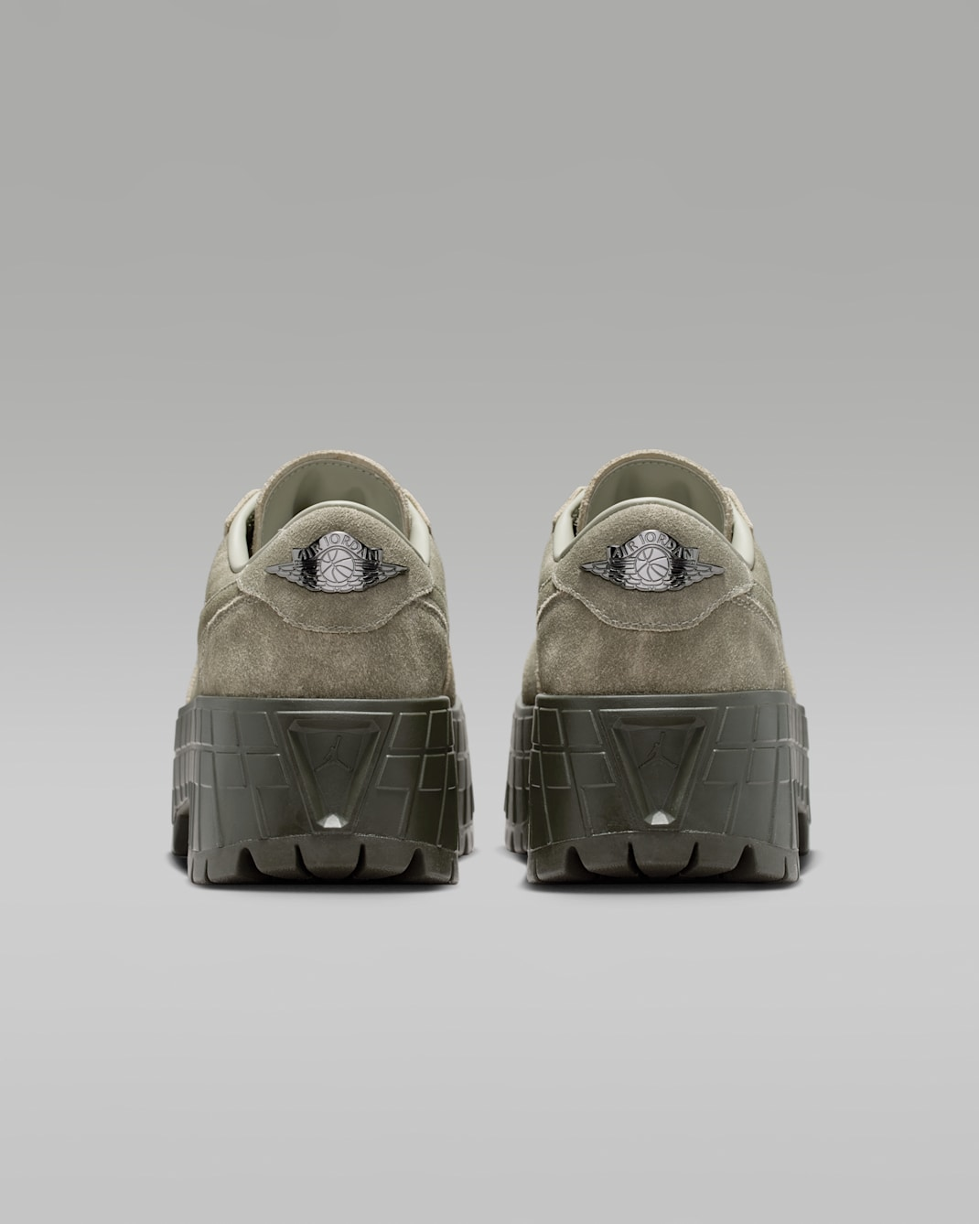 Alternative view of Giày Nike Air Jordan 1 Brooklyn Low 'Spruce Fog' IR7248-304
