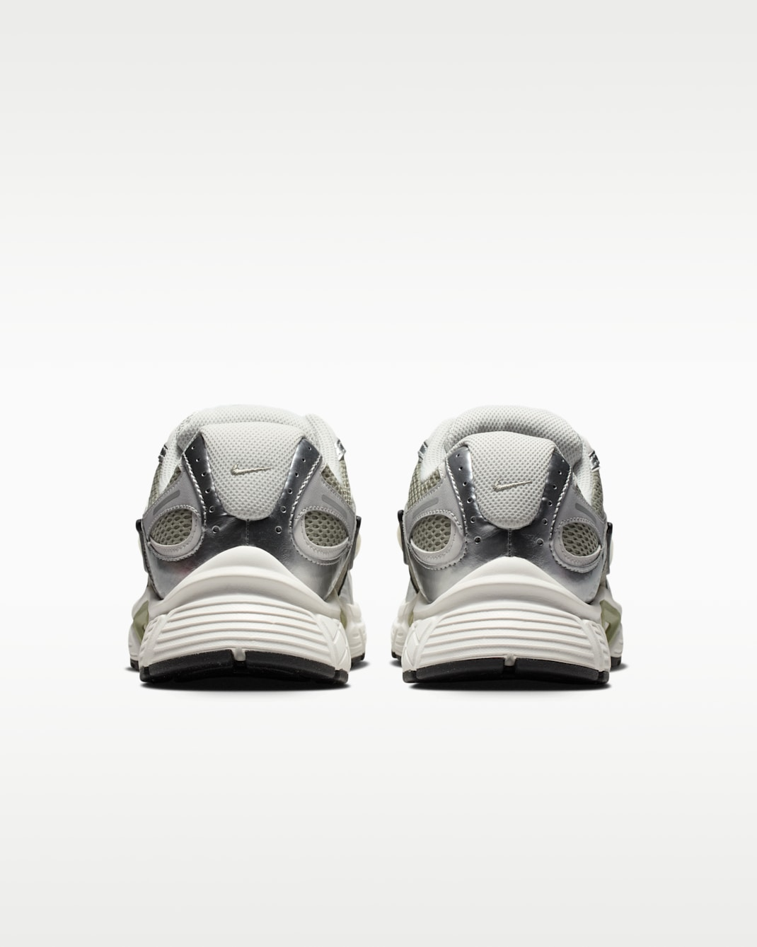Alternative view of Giày Nike V5 RNR 'Spruce Fog' HQ7901-301