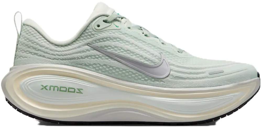 Giày Nike Vomero Plus 'Light Silver' HV8154-004