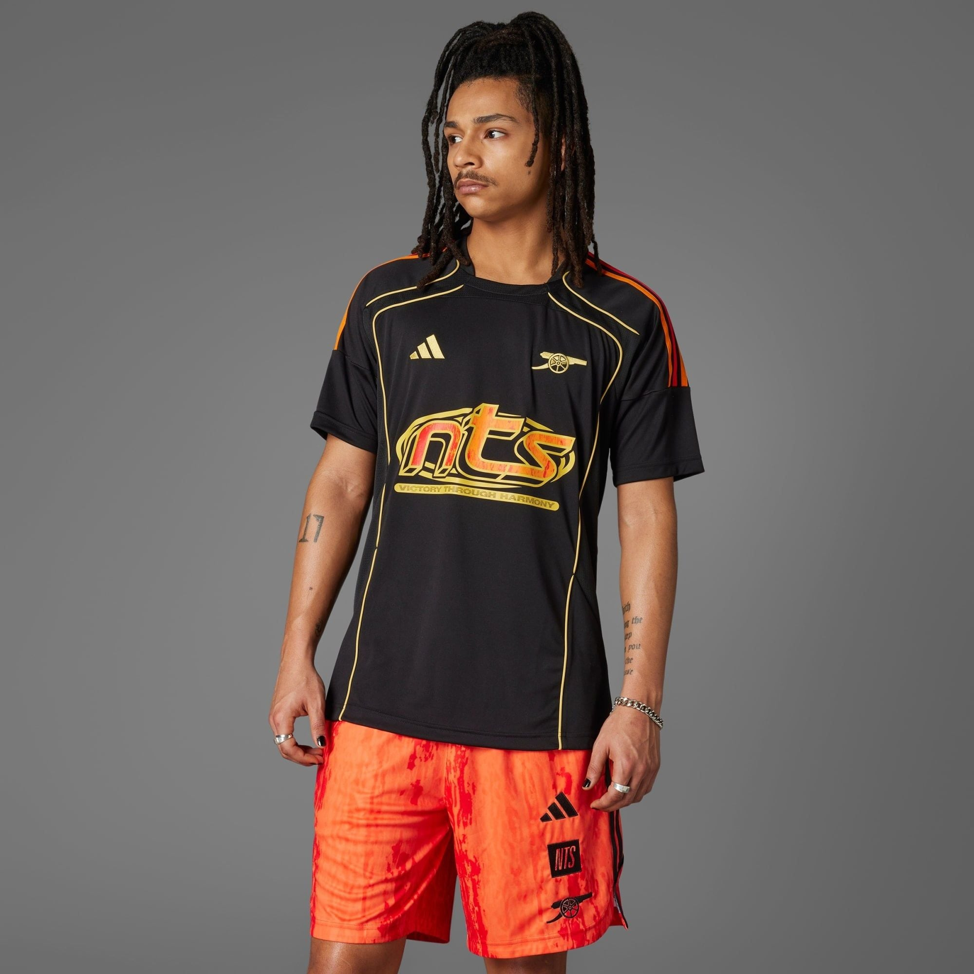 Alternative view of Áo adidas Arsenal x NTS UBP Jersey JL8052