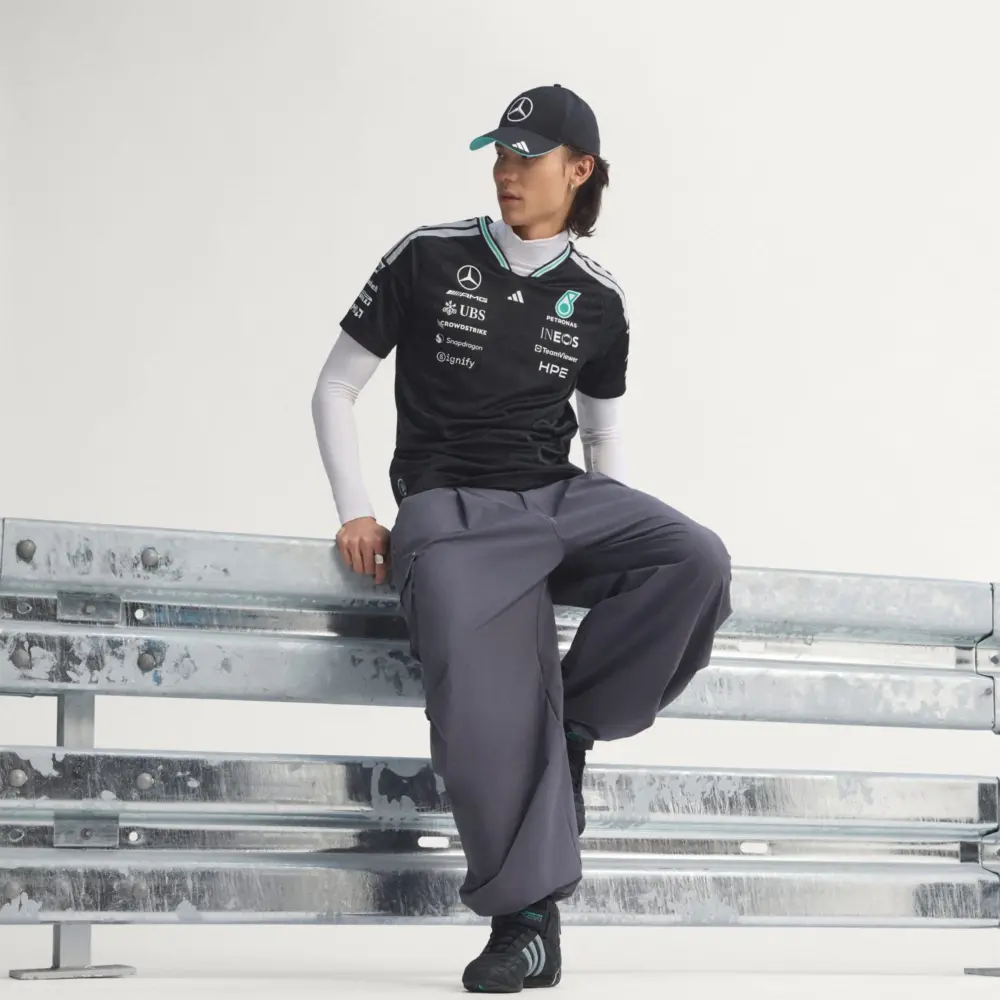 Áo Adidas Mercedes AMG Petronas Formula 1 Authentic 'Black' KE5325 - Ảnh 4