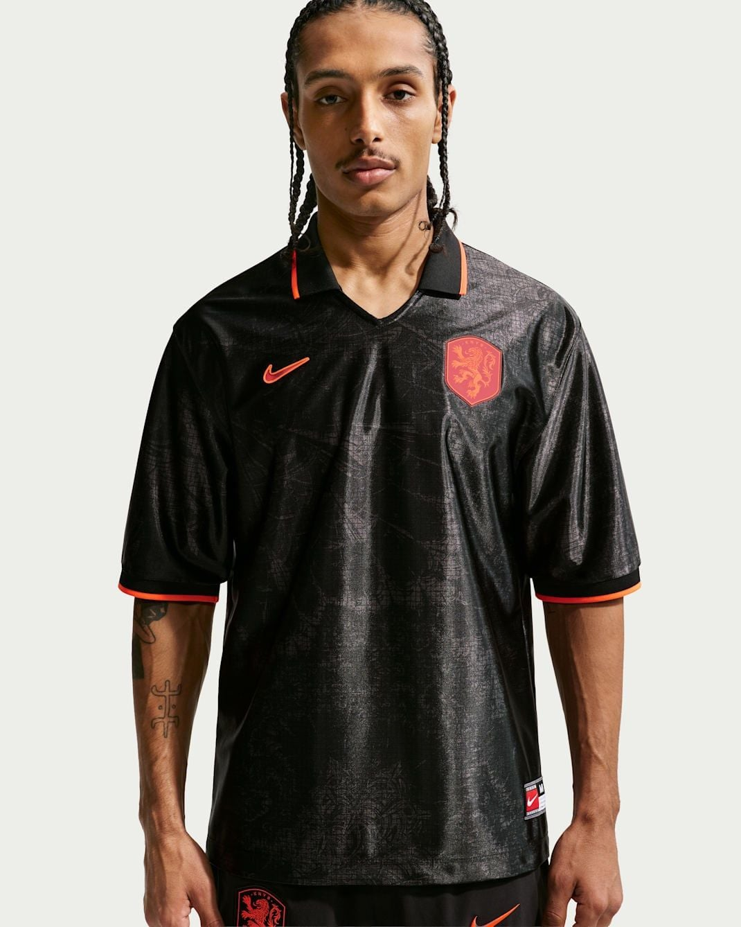 Alternative view of Áo Nike Netherlands Energy Dri-FIT Short-Sleeve IH1868-010