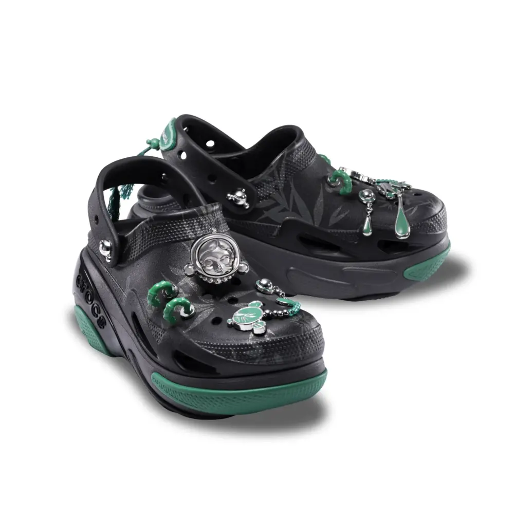 Alternative view of Dép Crocs x Pop Mart Bubble Crush 'Black' 211111-0C4