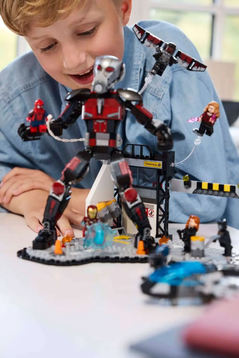 Mô Hình Lego Captain America: Civil War Action Battle 76314 - Ảnh 3