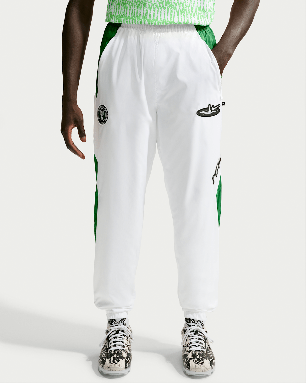 Alternative view of Quần Nike Nigeria x Slawn Men's Lightweight Trousers IU7645-100