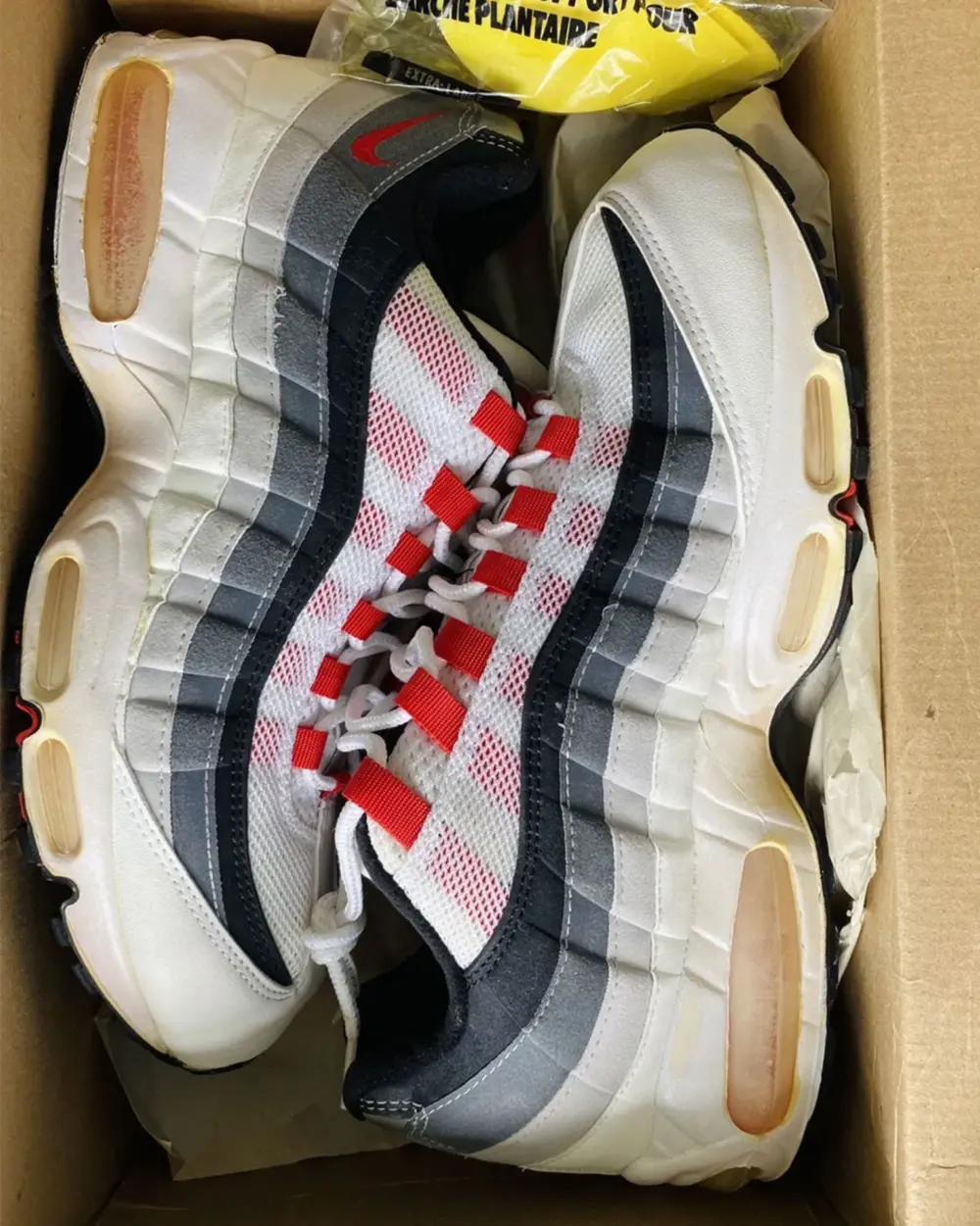Alternative view of Giày Nike Air Max 95 'Comet' IB7862-100