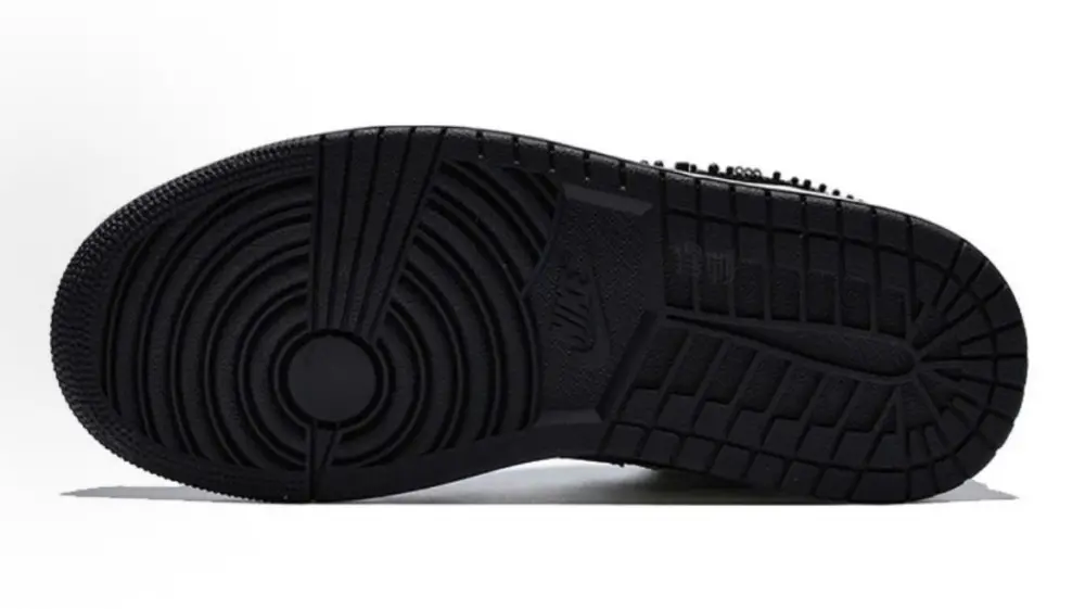 Alternative view of Giày Nike Air Jordan 1 'Black' IX5001-101