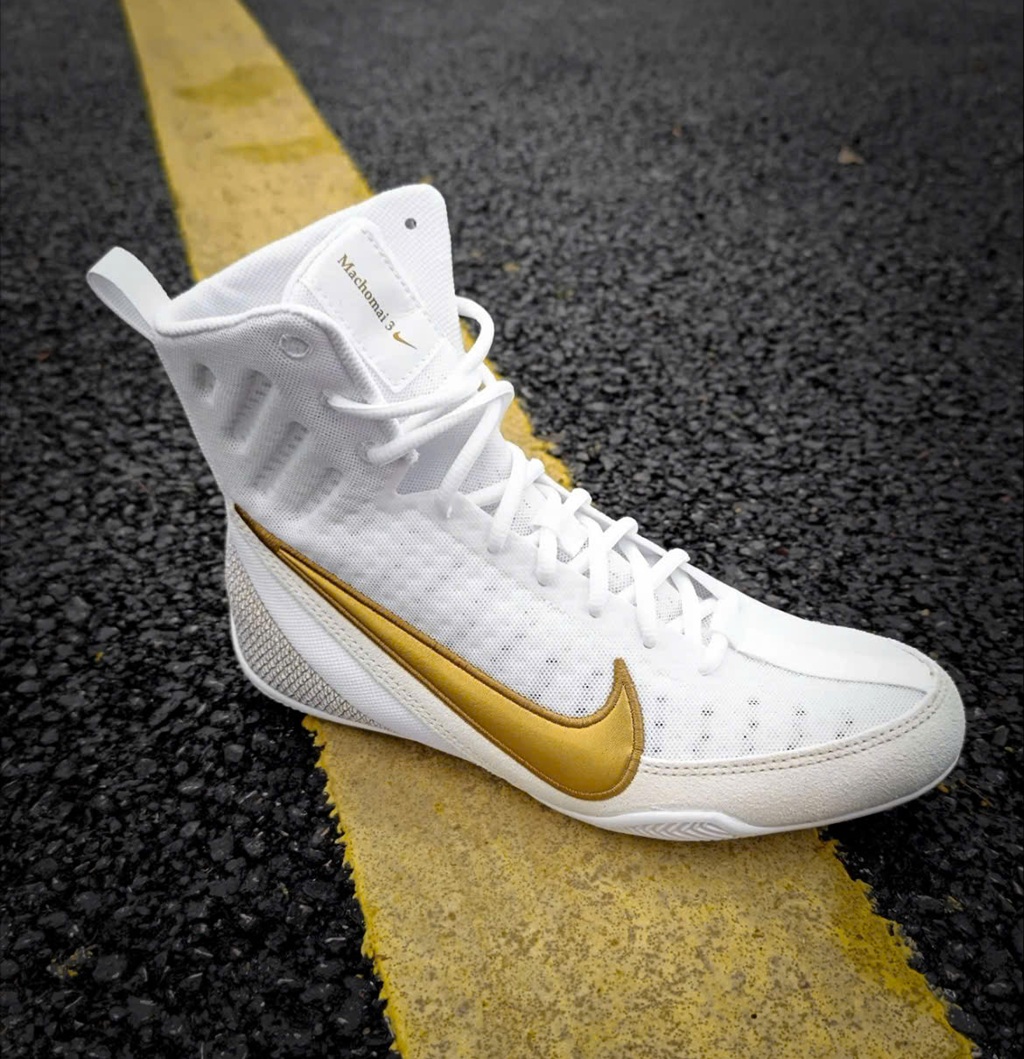 Alternative view of Giày Nike Machomai 3 ‘White Metalic Gold’ HF7333-100