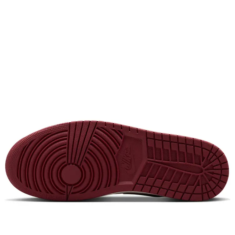 Alternative view of Giày Nike Air Jordan 1 Low SE 'Sail Baroque Brown' IX5004-121