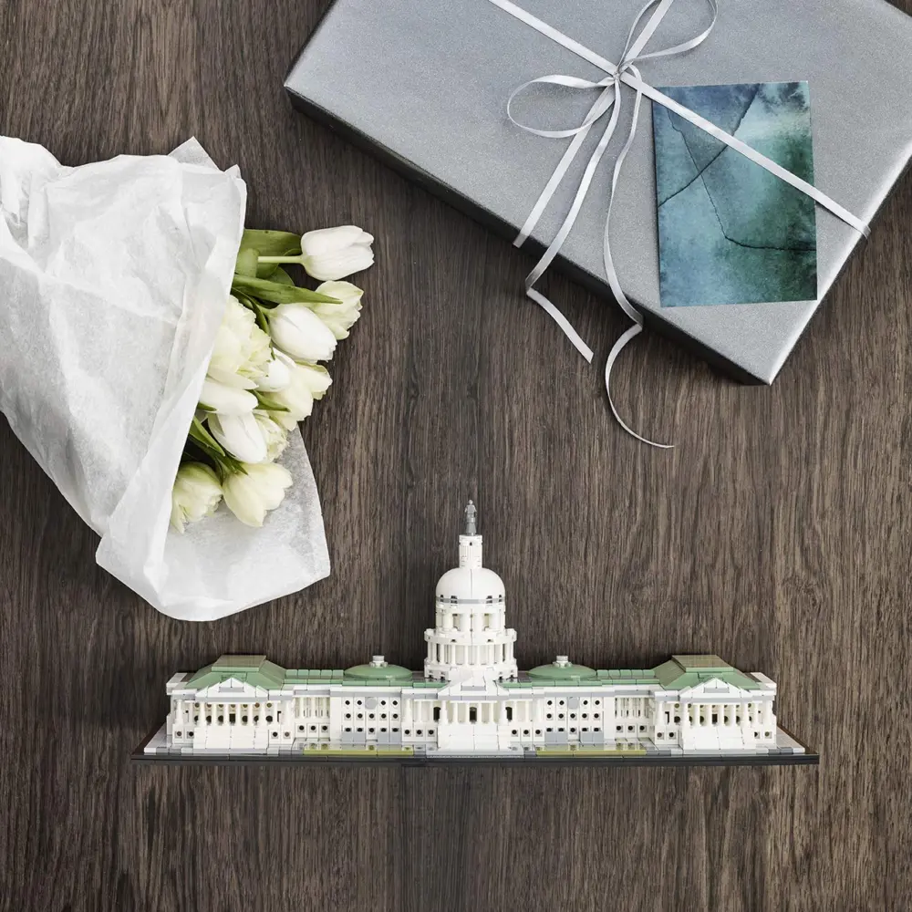 Alternative view of Mô hình Lego United States Capitol Building 21030