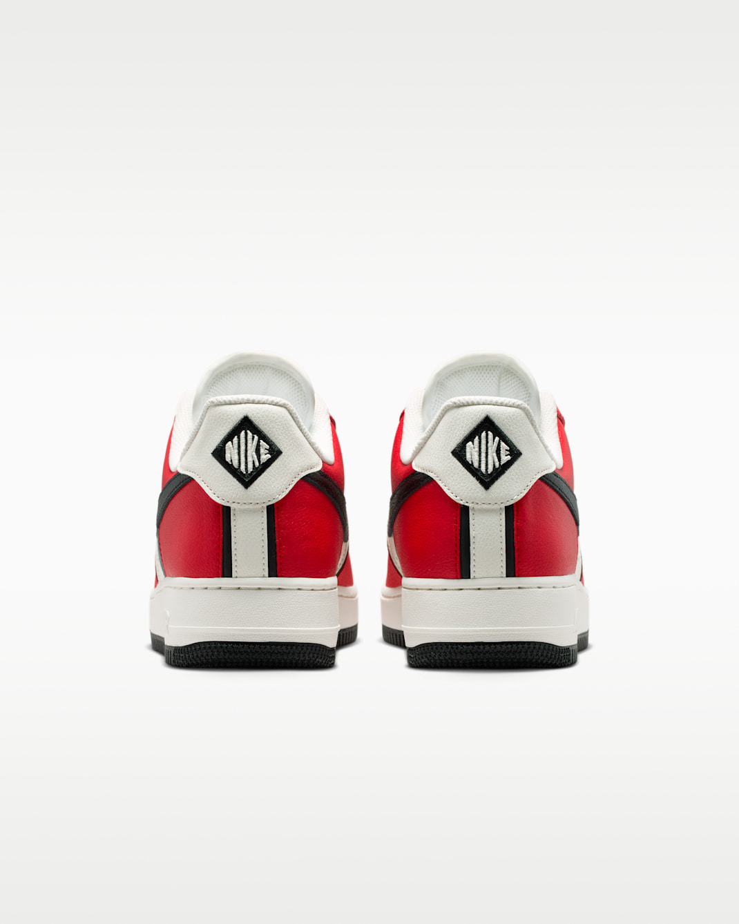 Giày Nike Air Force 1 '07 LV8 'University Red' IM5752-600 - Ảnh 3