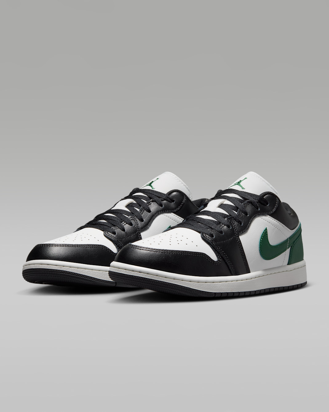 Giày Nike Air Jordan 1 Low 'Black' 553558-047 - Ảnh 3