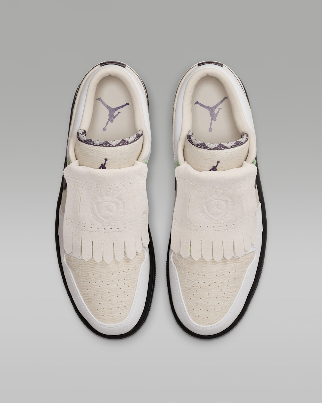 Alternative view of Giày Nike Air Jordan 1 Low SE 'Light Orewood Brown' IW2020-110