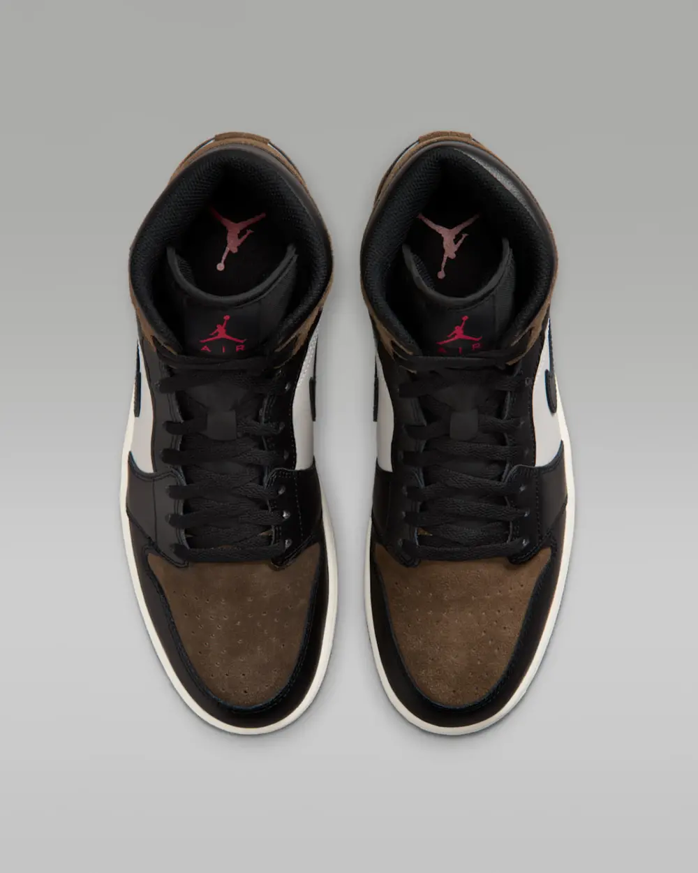 Alternative view of Giày Nike Air Jordan 1 Mid 'Palomino' DQ8426-007
