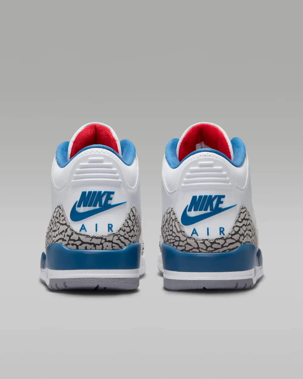 Alternative view of Giày Nike Air Jordan 3 Retro 'True Blue' IF4396-104
