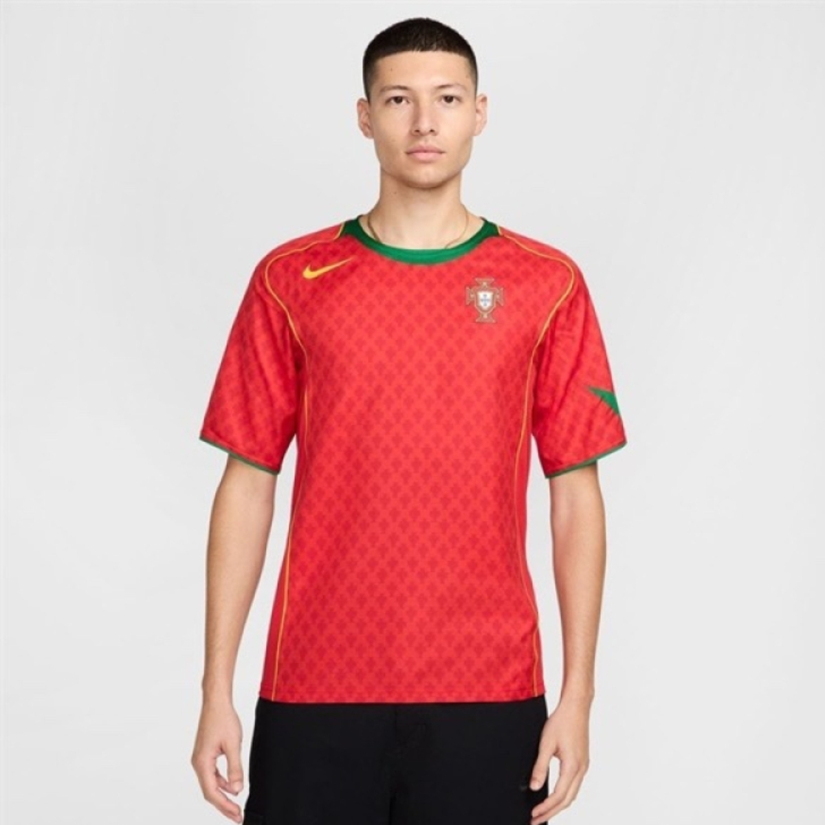 Áo Nike Portugal 2004 Reissue Replica Jersey HF6851-614 - Ảnh 4