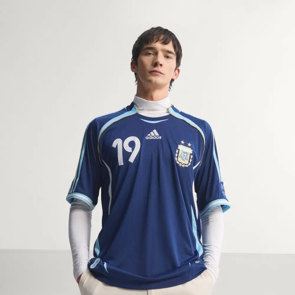 Áo Adidas Argentina Away Jersey 2006 Messi JN3709 - Ảnh 4
