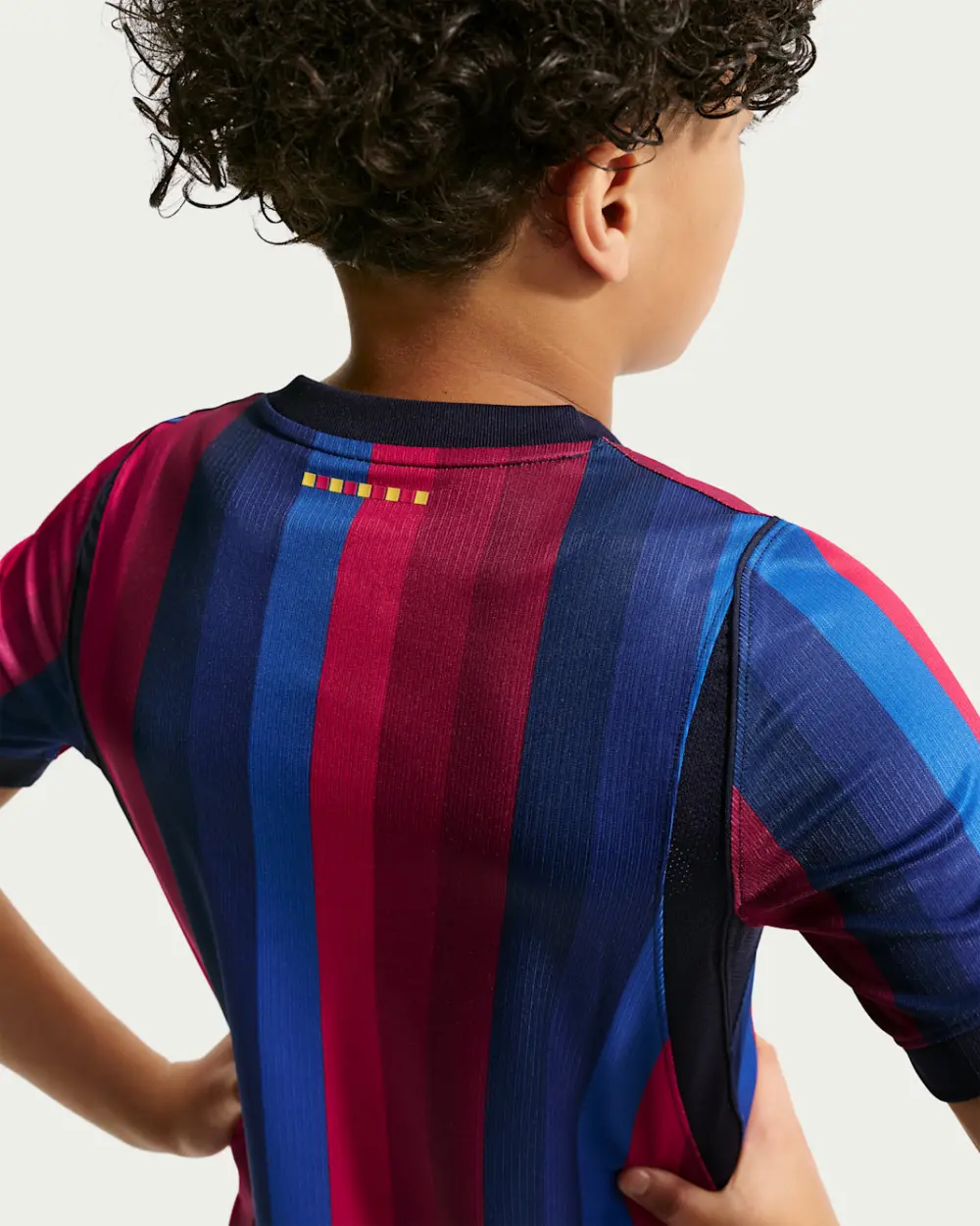 Alternative view of Áo Nike F.C. Barcelona 2026/27 Dri-FIT Football Replica II1624-683