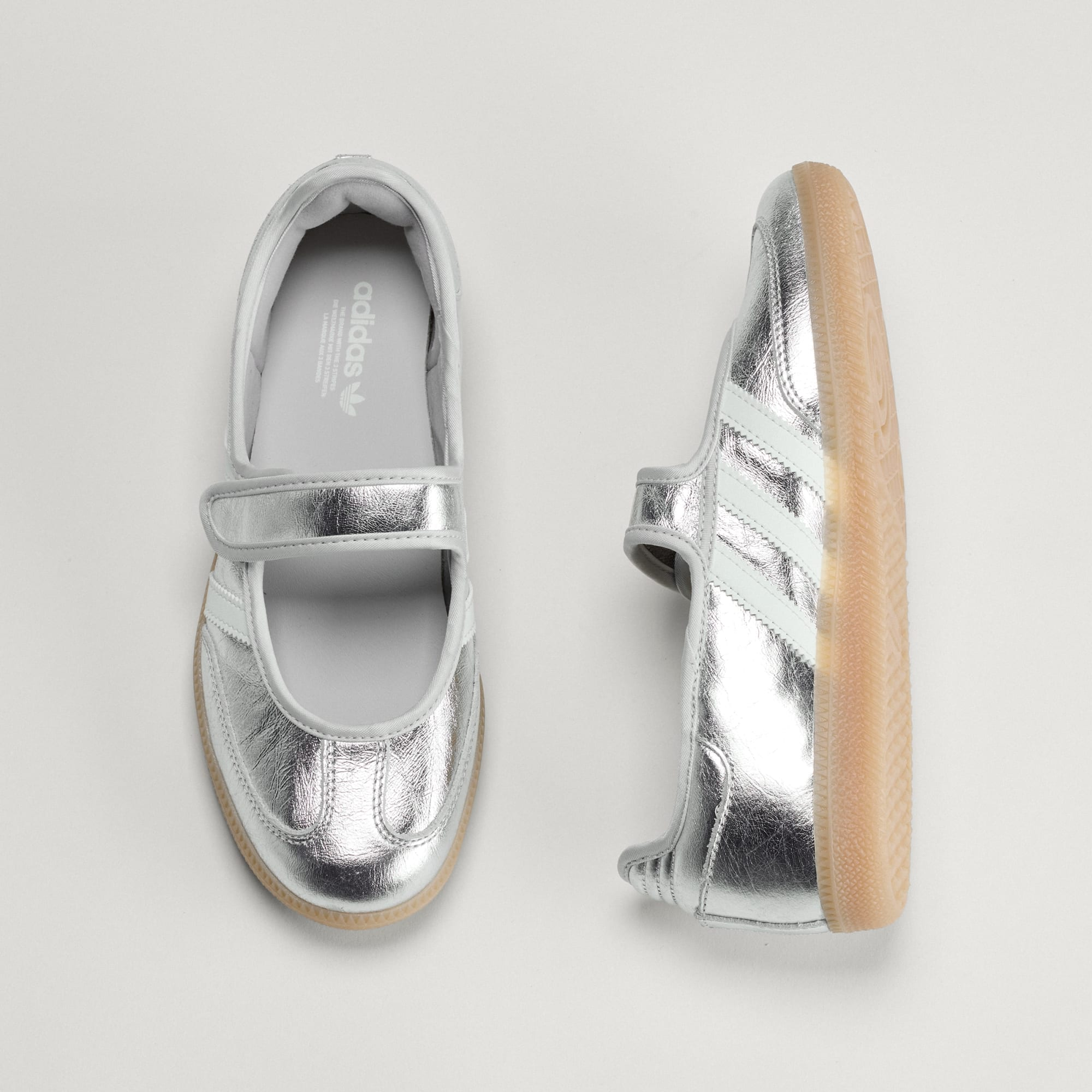 Alternative view of Giày adidas SAMBA JANE 'Silver Metallic' KK2502