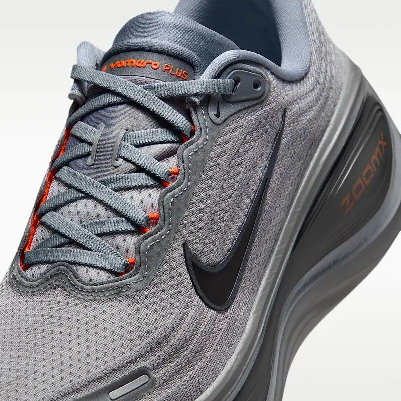 Alternative view of Giày Nike Vomero Plus 'Cool Grey' HV8150-014