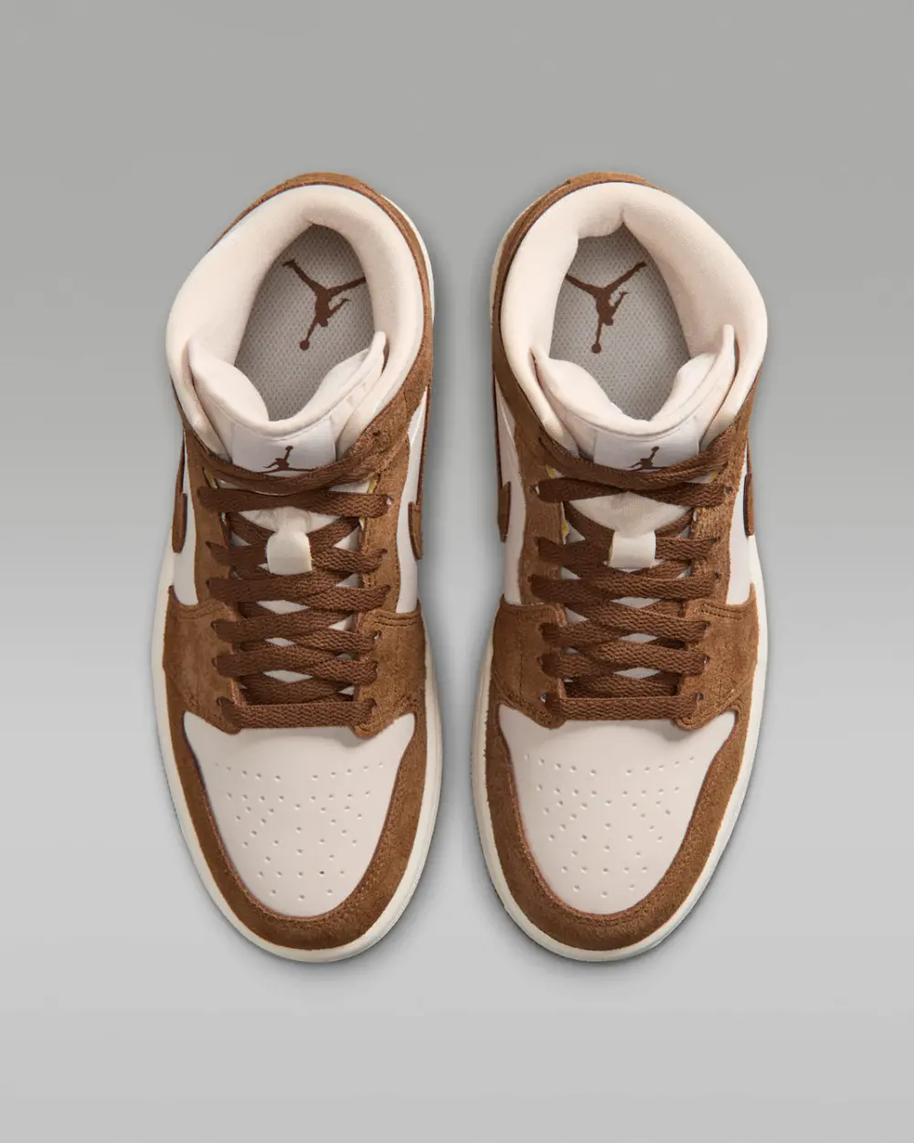 Alternative view of Giày Nike Air Jordan 1 Mid 'Light British Tan' BQ6472-203