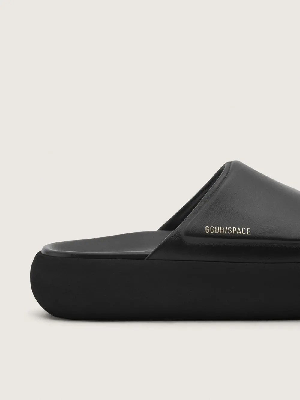 Dép Golden Goose Space-Star Slip-ons 'Black' GMF00567-F007813-90100 - Ảnh 4