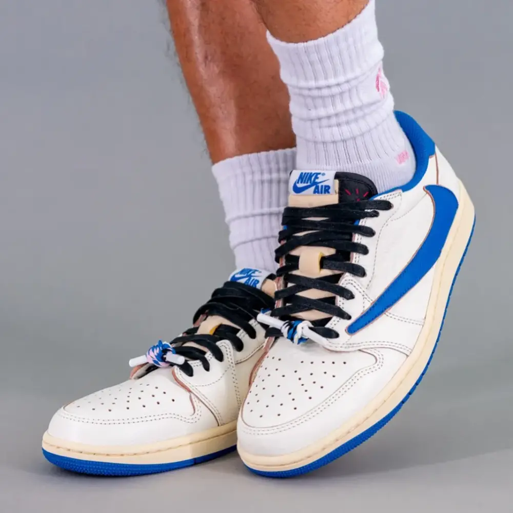 Giày Nike Air Jordan 1 Retro Low OG SP x Travis Scott ‘Sail Military Blue’ DM7866-104 - Ảnh 5