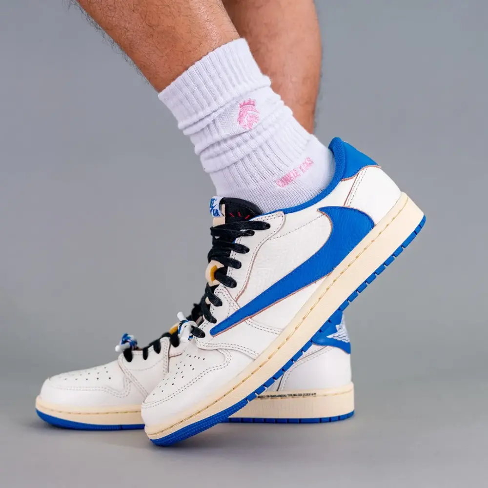 Giày Nike Air Jordan 1 Retro Low OG SP x Travis Scott ‘Sail Military Blue’ DM7866-104 - Ảnh 4
