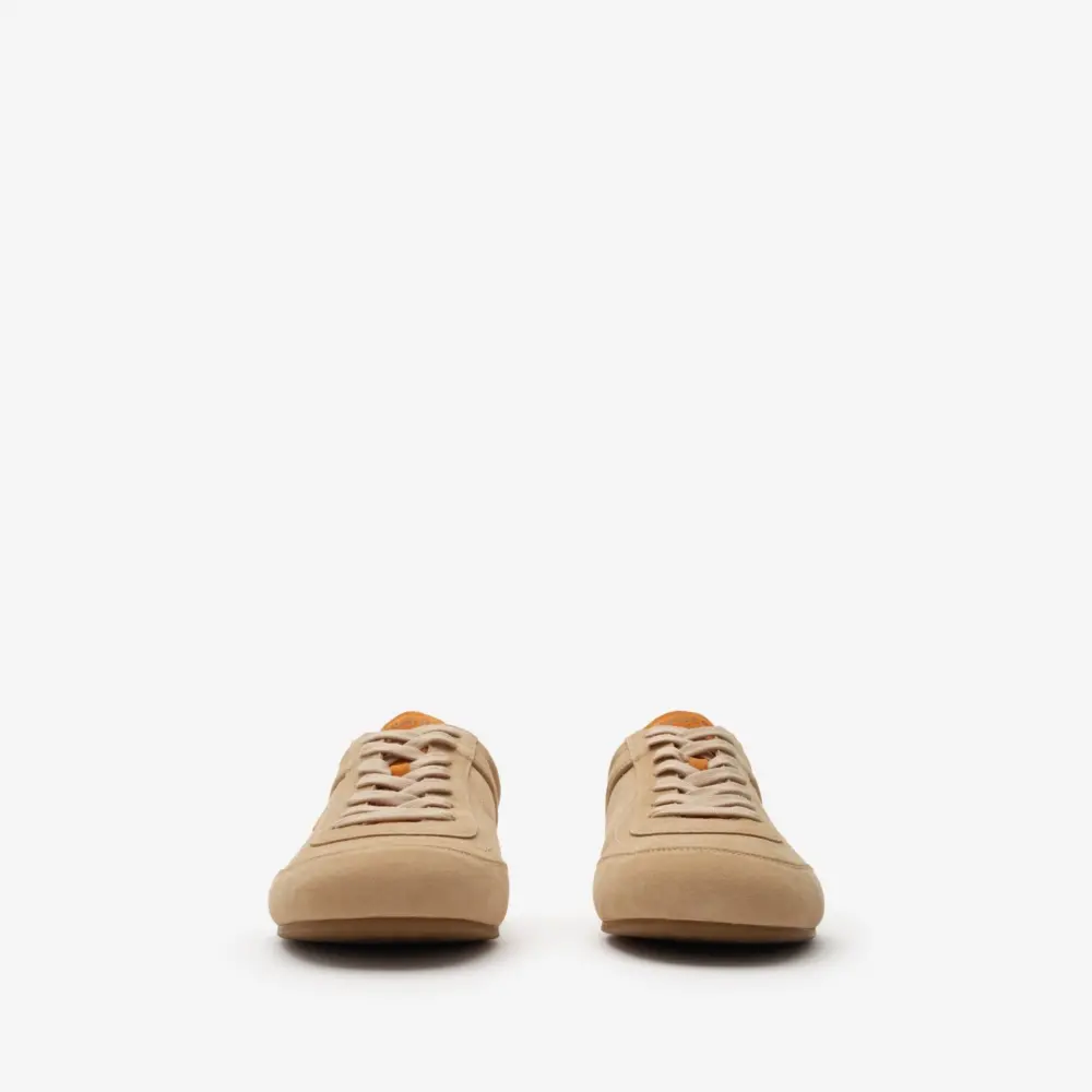 Alternative view of Giày Burberry Suede Knight Runner Sneakers 'Beige' 81274771