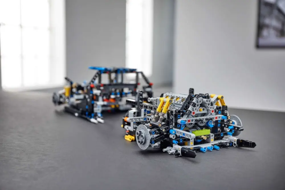 Mô Hình Lego Bugatti Chiron 42083 - Ảnh 3