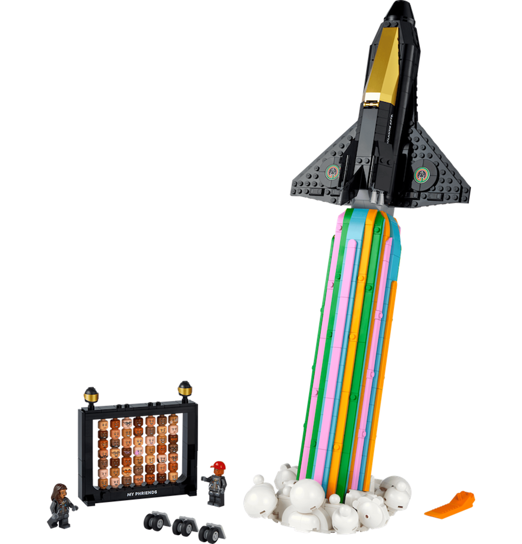 Mô Hình Lego Over the Moon with Pharrell Williams 10391