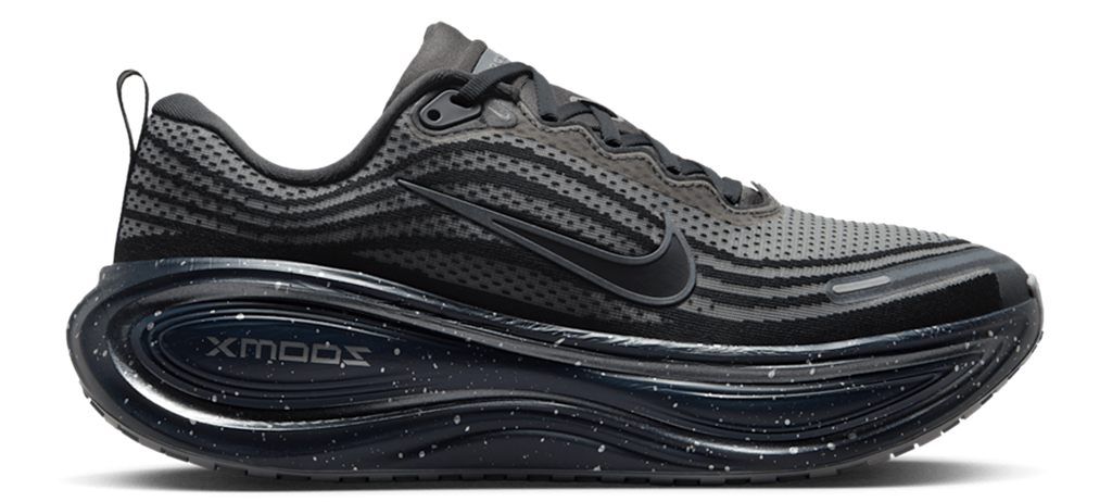 Giày Nike Vomero Plus 'Metallic Silver' IO4323-002