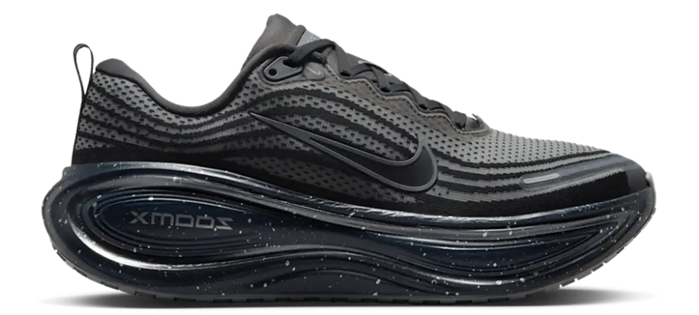 Giày Nike Vomero Plus 'Metallic Silver' IO4323-002