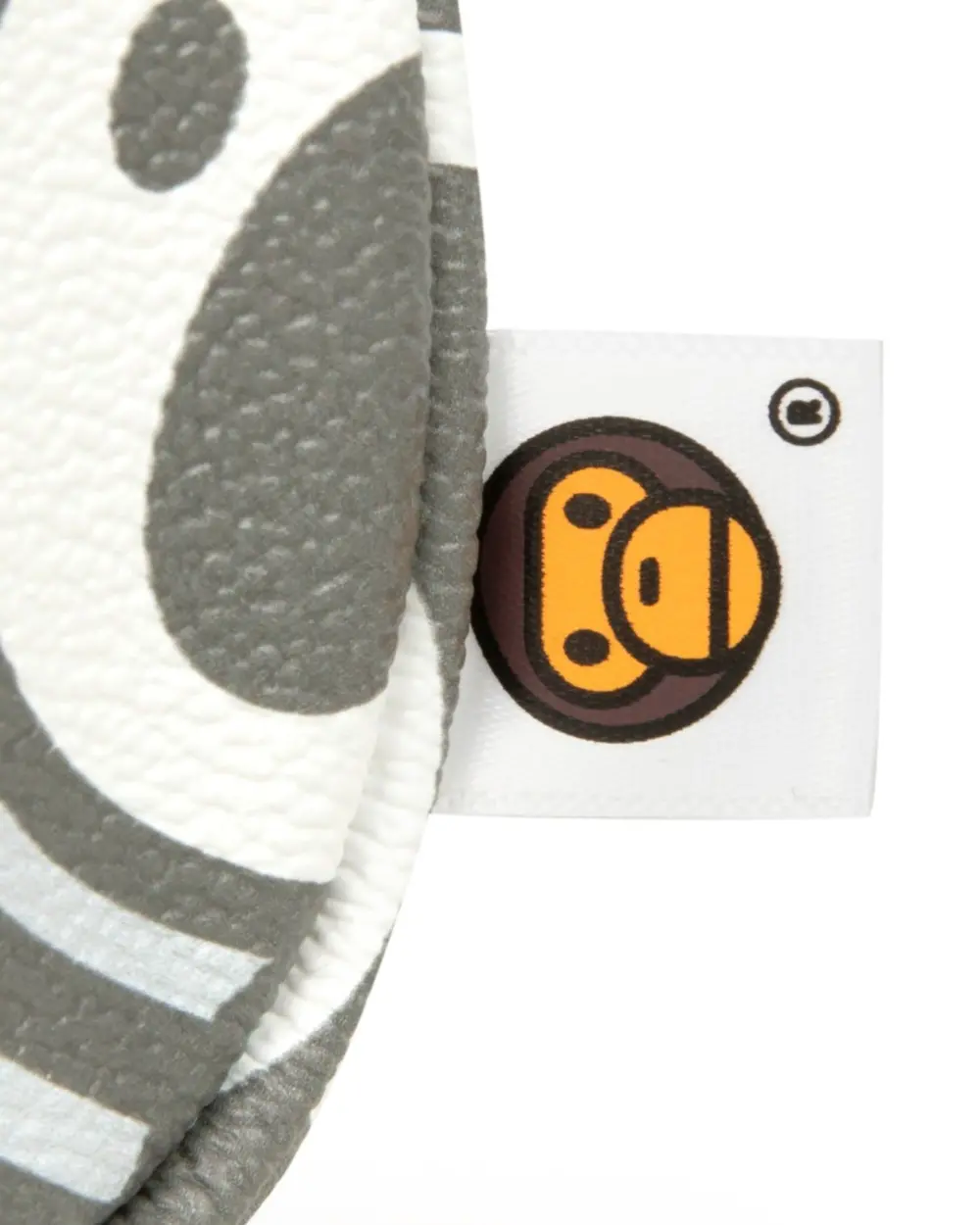Alternative view of Túi Bape Baby Milo Friends Crossbody Bag 'White' 0MXBGW4452XAQ