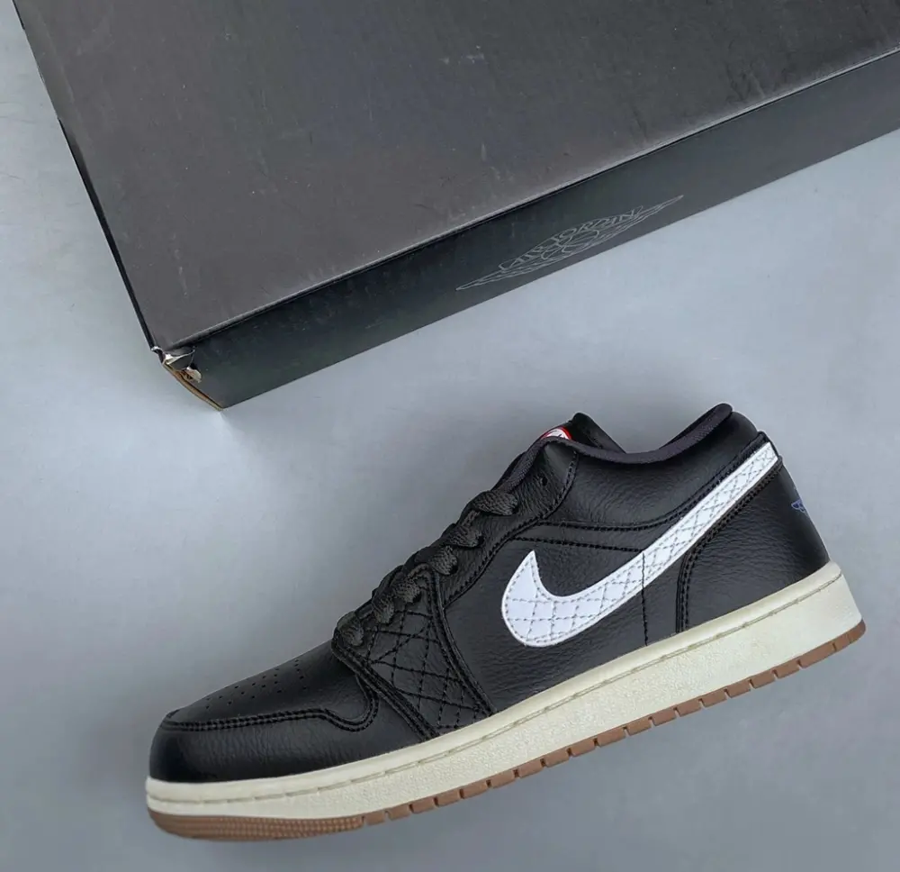 Giày Nike Air Jordan 1 Low SE 'Off-Noir' IO2047-001 - Ảnh 4