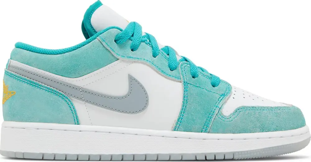 Giày Nike Air Jordan 1 Low ‘New Emerald’ DO8244-301