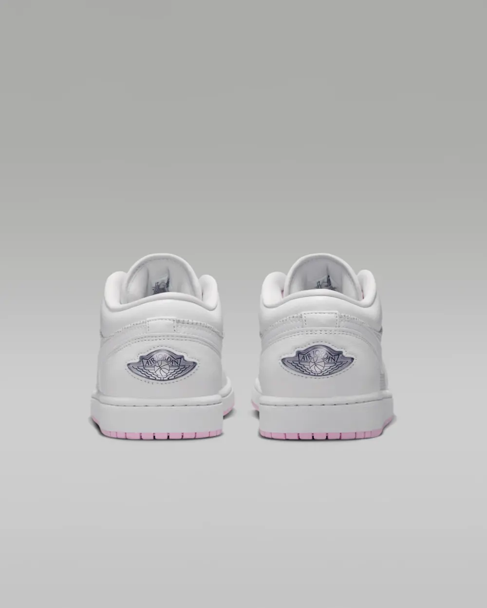 Alternative view of Giày Nike Air Jordan 1 Low SE 'Summit White' IO2048-100