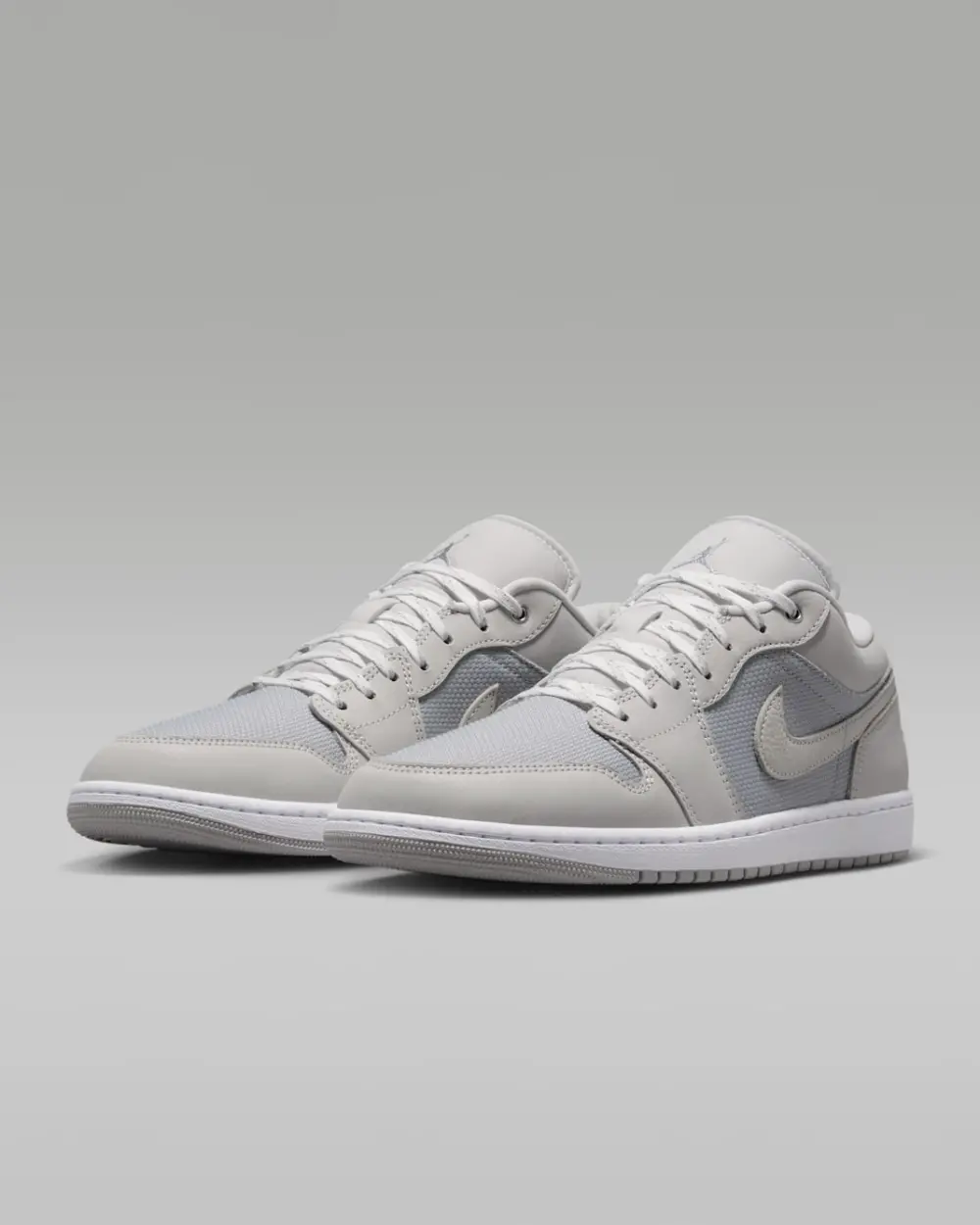 Giày Nike Air Jordan 1 Low SE 'Off-White' IO2049-100 - Ảnh 3