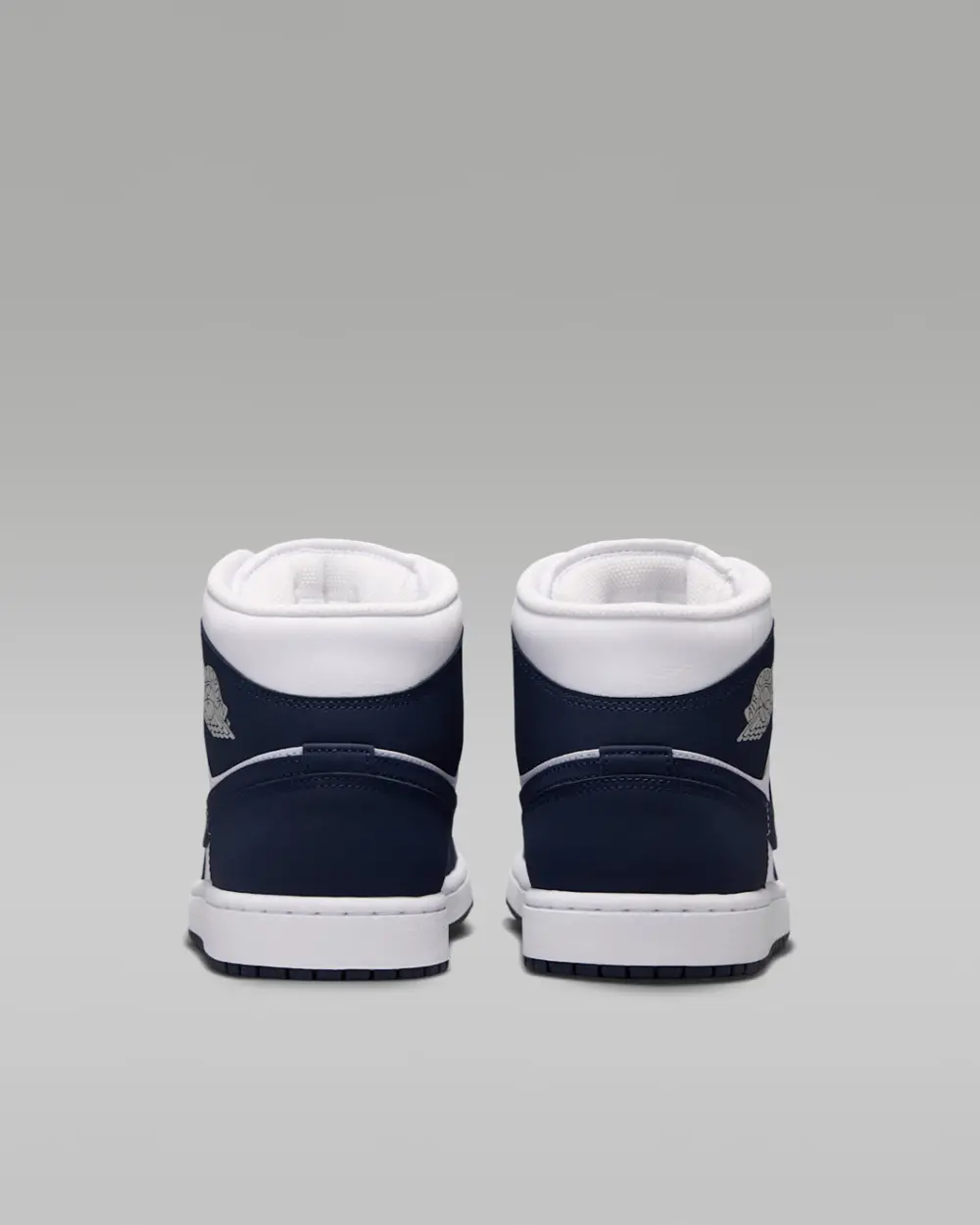 Alternative view of Giày Nike Air Jordan 1 Mid 'Obsidian' IV6046-400
