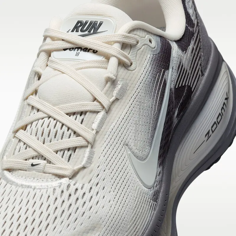 Alternative view of Giày Nike Vomero 18 SE 'Beige' IF4463-002
