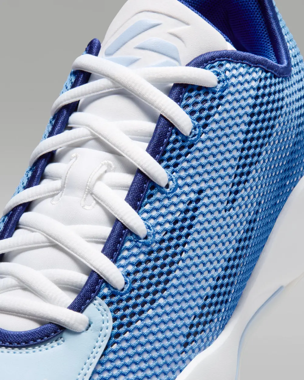Alternative view of Giày Nike Luka 77 'Signal Blue' IF1610-102