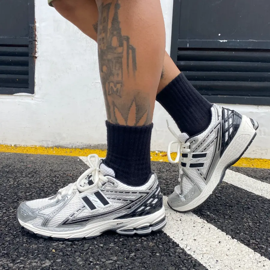 Giày New Balance 1906R ‘Silver Metallic Black’ M1906RER - Ảnh 3