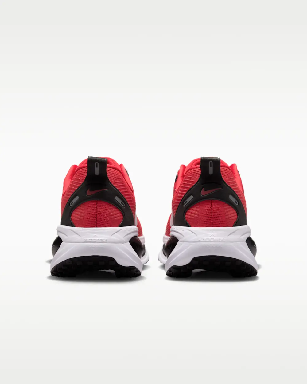 Giày Nike College Vomero 18 'University Red' IQ6881-600 - Ảnh 3
