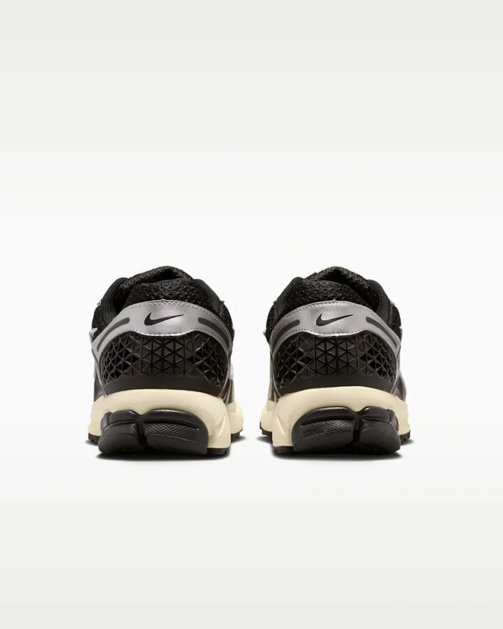 Alternative view of Giày Nike Zoom Vomero 5 'Black' IM3486-003