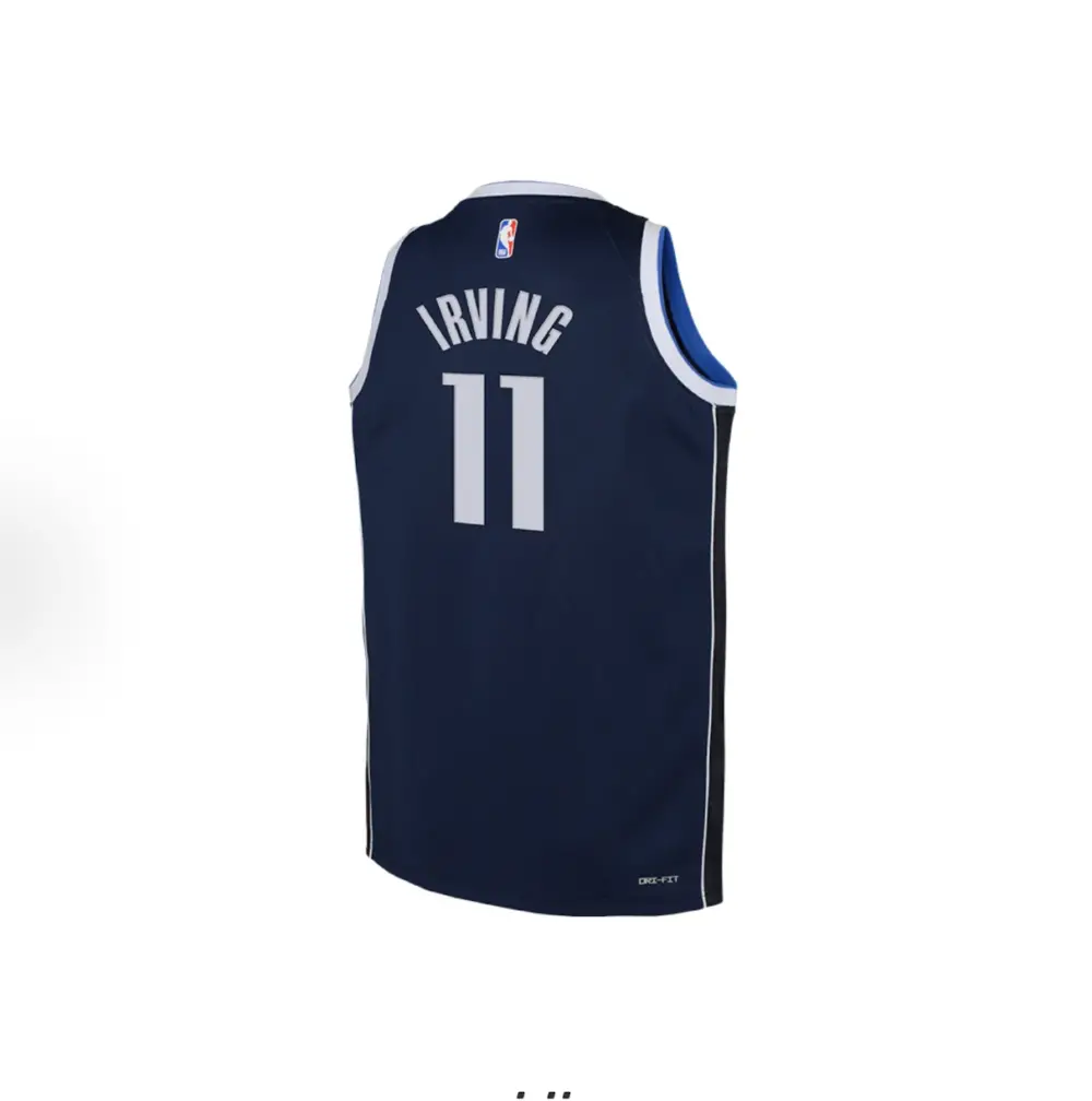 Alternative view of Áo Nike NBA Dallas Mavericks Kyrie Irving Jersey DO9523-MKI